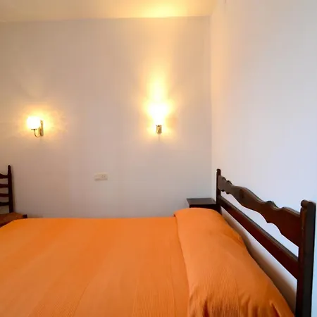 Garbi Park Apartment